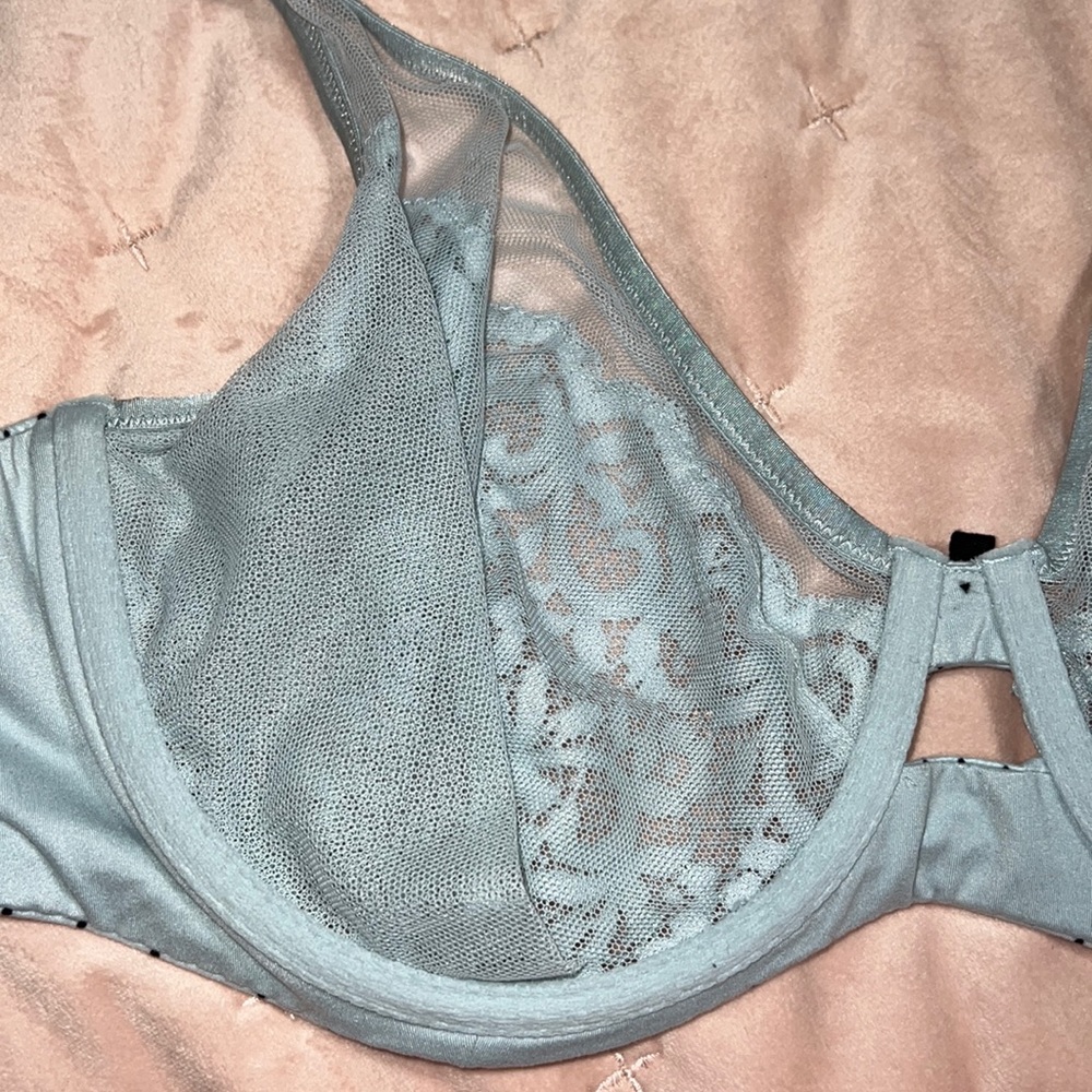 Victoria Secret Bra size 38DD NEW - Picture 5 of 6